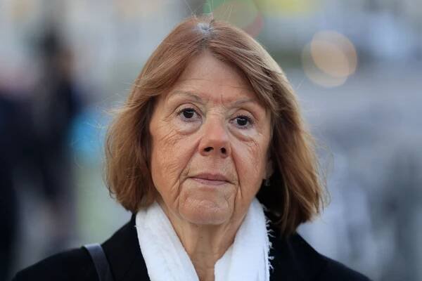 Feministická ikona. Francie udělila zneužívané Pelicotové Řád čestné legie