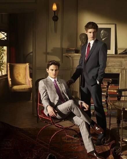 Shiloh Fernandez, Max Irons - Červená Karkulka - Promo