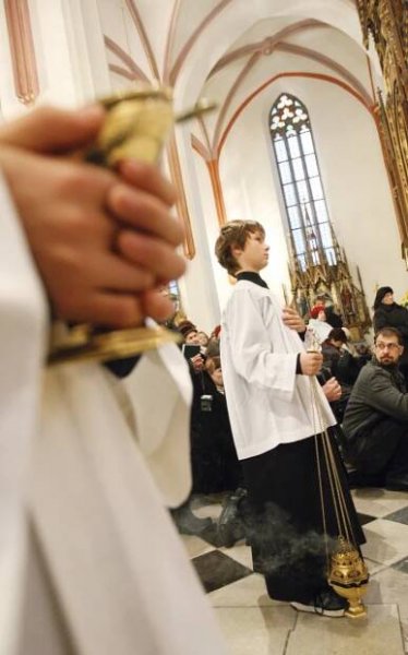 Výročí diecéze zaplnilo katedrálu do posledního místa