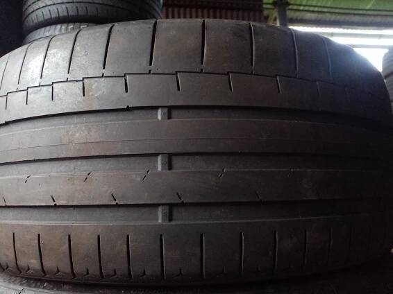 2KS Continental 255/45 R20