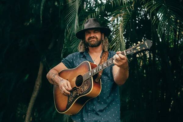 BIO — Kevin Daniel