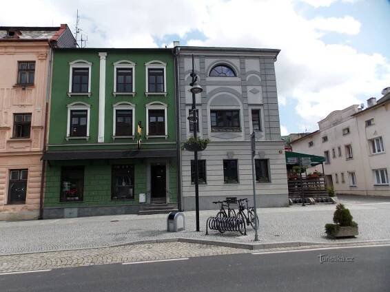 Restaurace U Radnice ve Zlatých Horách