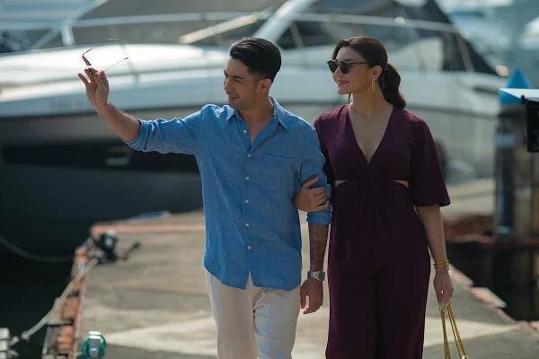 The Most Beautiful Girl in the World Review: Cute Relationship, Simple Concept 4