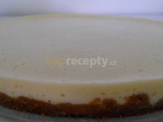 Lehoučký mandlový cheesecake - fotografie receptu - TopRecepty.cz