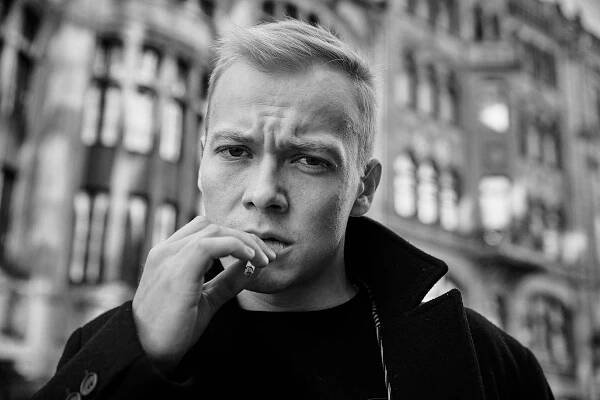 Julius Nitschkoff - NILS SCHWARZ PHOTOGRAPHY