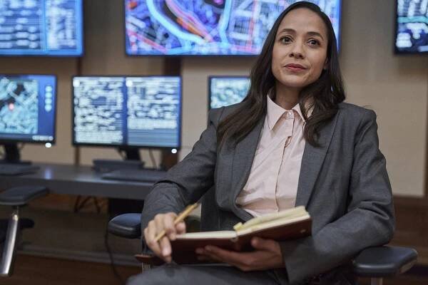 Alert - Zoey - Z filmu - Dania Ramirez