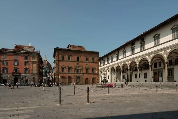 Loggiato Dei Serviti 10