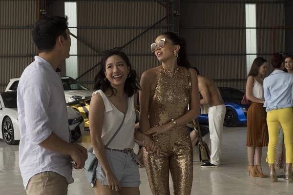 Šíleně bohatí Asiati - Z filmu - Constance Wu, Sonoja Mizuno