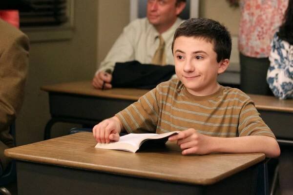 Průměrňákovi - Žalování - Z filmu - Atticus Shaffer
