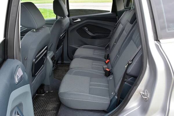 Test ojetiny: Ford C-Max je skvělé rodinné auto, které nikdo nechce
