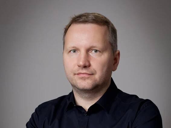 Podnikatel Savov požádal v Británii o azyl. Brání to jeho vydání do Česka