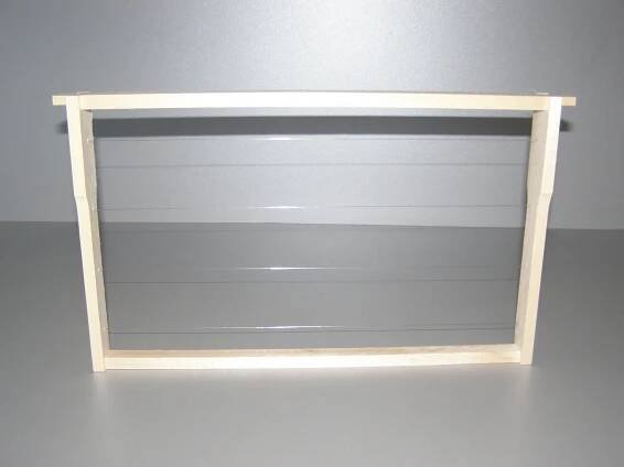 Rámky Hofman 39x17 sesazené vydrátkované - Včelařské nástavky a potřeby pro včelaře