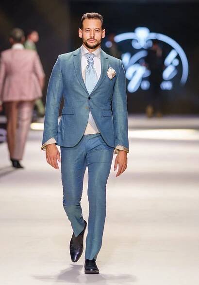 Michal Gajdo - MODELKY A HOSTESKY D.F.C. FASHION CLUB - MODELINGOVÁ AGENTURA
