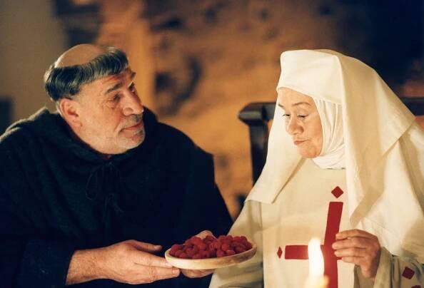 Zemřela herečka Joan Plowrightová. Hrála v desítkách známých filmů