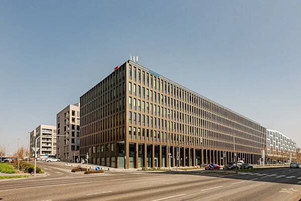 Rohanské nábřeží, Karlín - Praha 8 | Pronájem, Kancelářské prostory, 519 m²