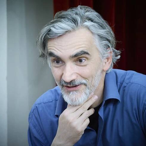 Knihy navzdory vodě. Vilma Cibulková i Martin Myšička ozdobí Noc literatury