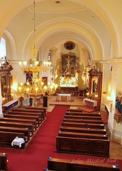 kostel sv. Jiří ve Velkých Opatovicích