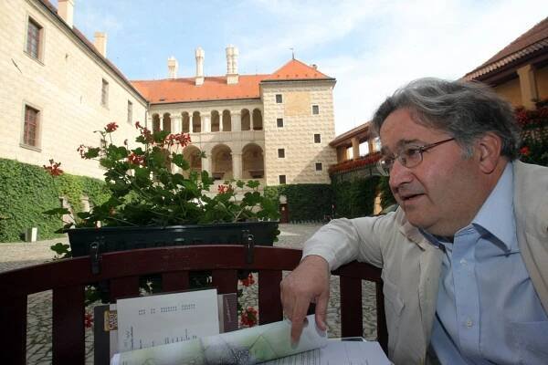 Plány a sny Jiřího Lobkowicze v posvátné krajině