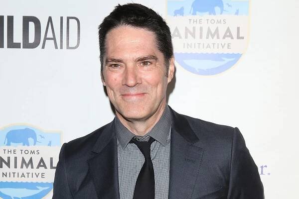 BEVERLY HILLS, CA - NOVEMBER 11: Thomas Gibson arrives at the WildAid event held at the Beverly Wilshire Four Seasons Hotel on November 11, 2017 in Beverly Hills, California. (Photo by Michael Tran/FilmMagic)