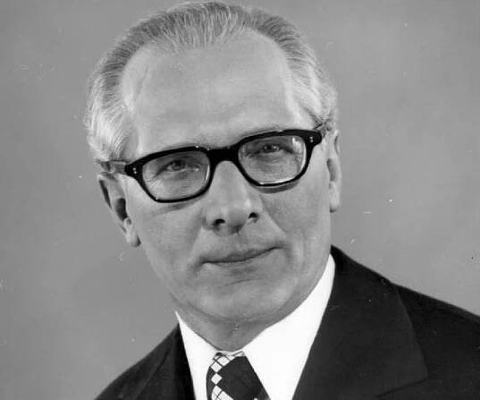 Erich Honecker Biography - Facts, Childhood, Family Life & Achievements