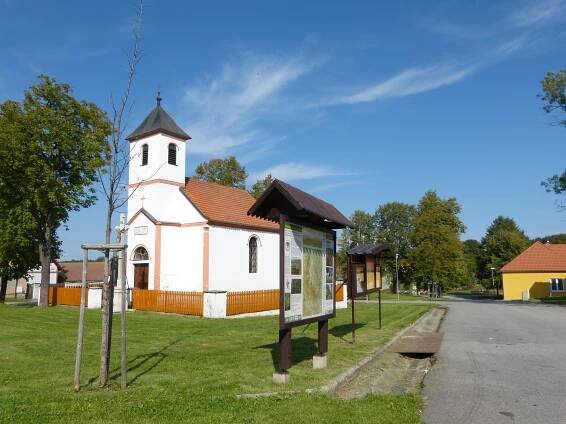 Soubor:Návesní kaple sv. Víta, Jankov.JPG – Wikipedie