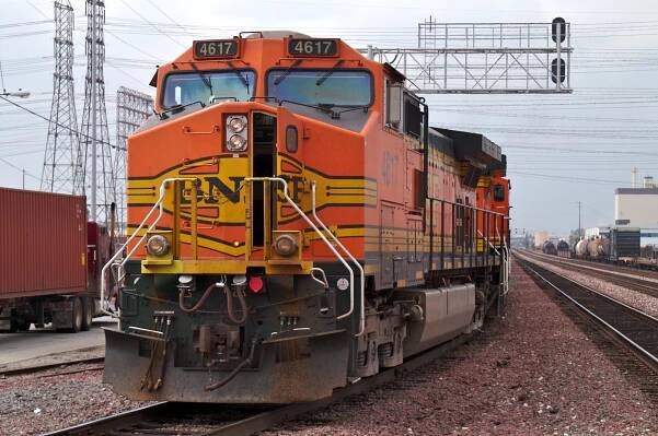 GE Dash 9 Series