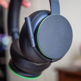 Schouderophalend aansporing Verzorgen Microsoft Xbox Wireless headset review: mic drop - The Verge