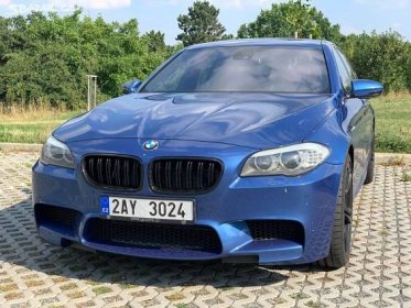 BMW F10 M5 4.4 Twinturbo, původ ČR, servis BMW - Praha - Sbazar.cz