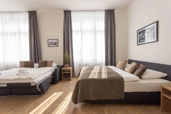 deluxe-3bedroom-apartment