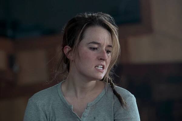 Kaitlyn Dever Filmed 'Last of Us' Joel Death Scene After Mom's Funeral