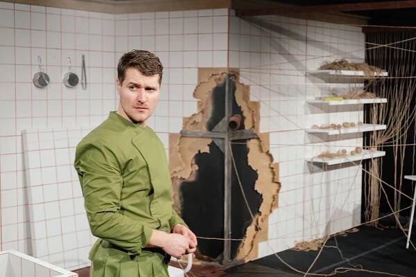 Kateřina Quisová, Silvia Vollmann, Alžbeta Vrzgula: TEL3GRAM