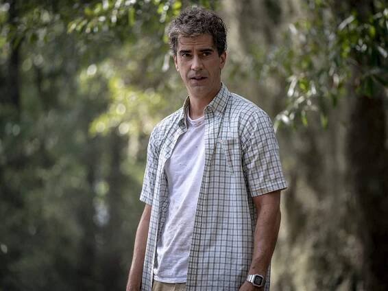 Tell Me Your Secrets - Gotcha - Z filmu - Hamish Linklater
