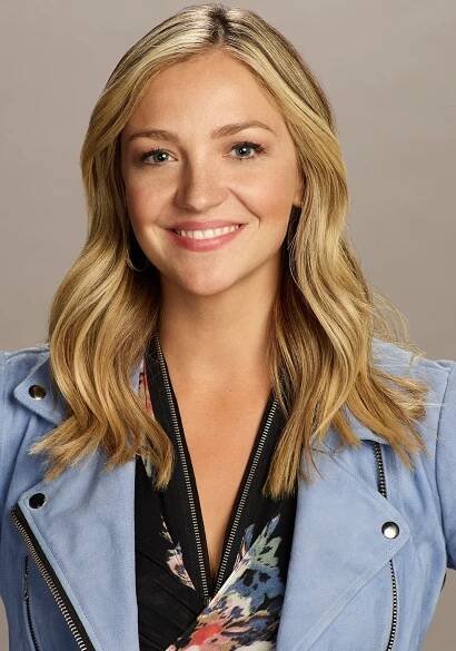 Abby Elliott fotka