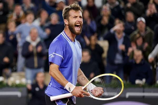 Davis Cup Round-Up: Corentin Moutet's heroics carry France, Germany and Argentina rely on doubles