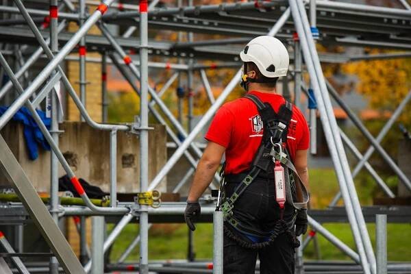 Personal fall protection equipment (PFPE) - Control Union Global