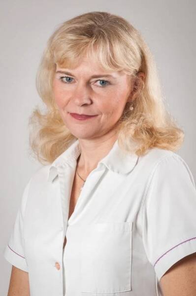 MUDr. Radka Makovská (Stomatologické centrum Praha)