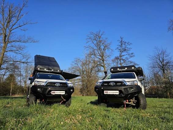 TOYOTA HILUX ALU-CAB CANOPY CAMPER | DAJBYCH 4x4