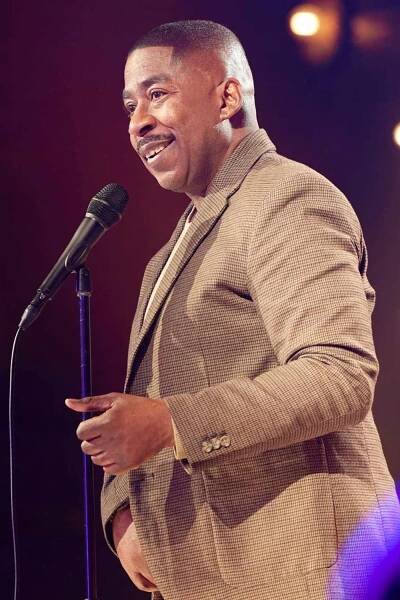 Comedian Keith Robinson performing