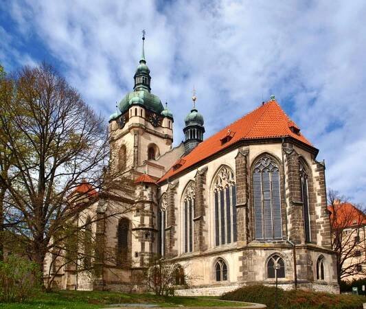 Kostel svatého Petra a Pavla (Mělník)