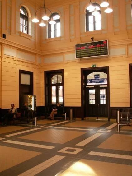 Nejmodernější nádraží v ČR, Ostrava-Svinov, začalo sloužit veřejnosti | Railpage.net