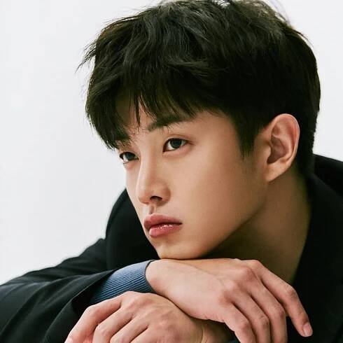 Kim Min Seok 11