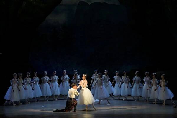 Bohemia Balet ve třech premiérách: Mladí tanečníci i mladí tvůrci | Opera PLUS