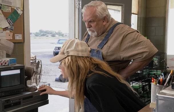 Natasha Lyonne, John Ratzenberger - S ledovým klidem - Noční směna - Z filmu
