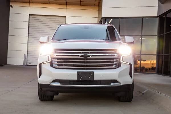 2022 Chevrolet Suburban 4WD High Country | Power House Collectibles