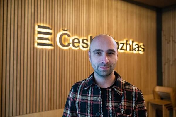„Nemám pocit, že jsem to téma vyčerpal, spíše jsem ho otevřel.“ (Autor podcastu Hrana, dokumentarista Lukáš Houdek)
Autor: Matěj Stránský
