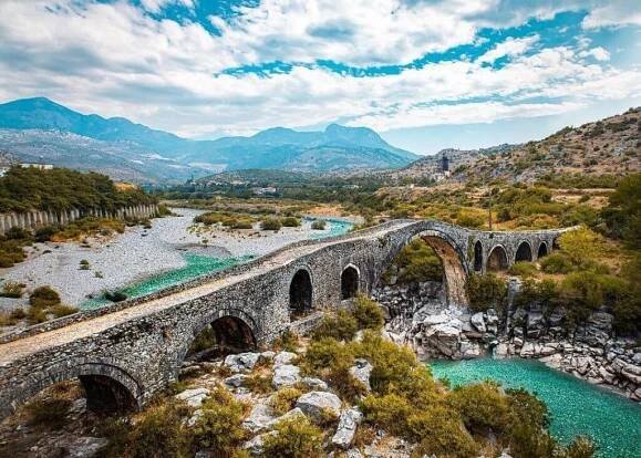 Mesi Bridge