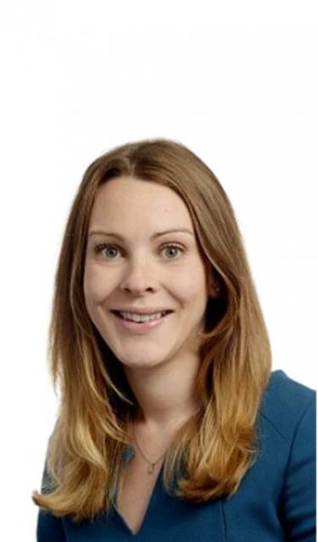 Headshot of Lucy Smith