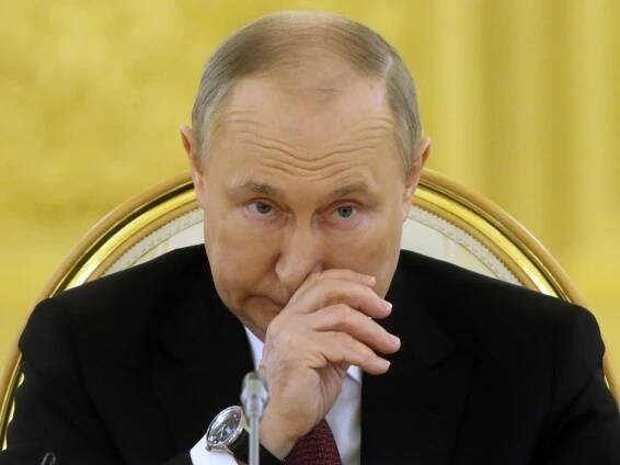 Putin’s Lap Dog Humiliated by Fed-Up Guest on His Own Show