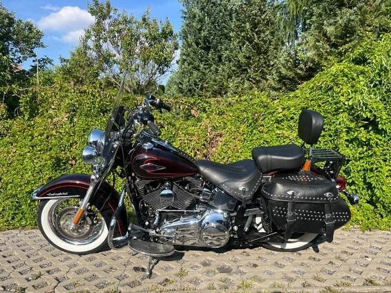 Harley-Davidson Heritage Softail FLSTCI Classi