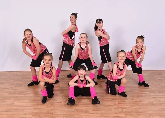 Hip hop ages 8-12